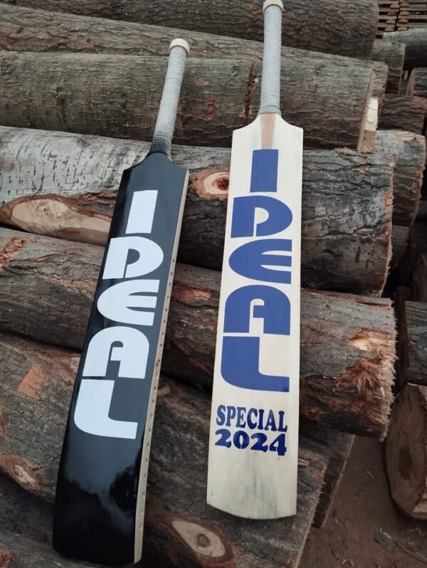 Cricket Bat - Image 3